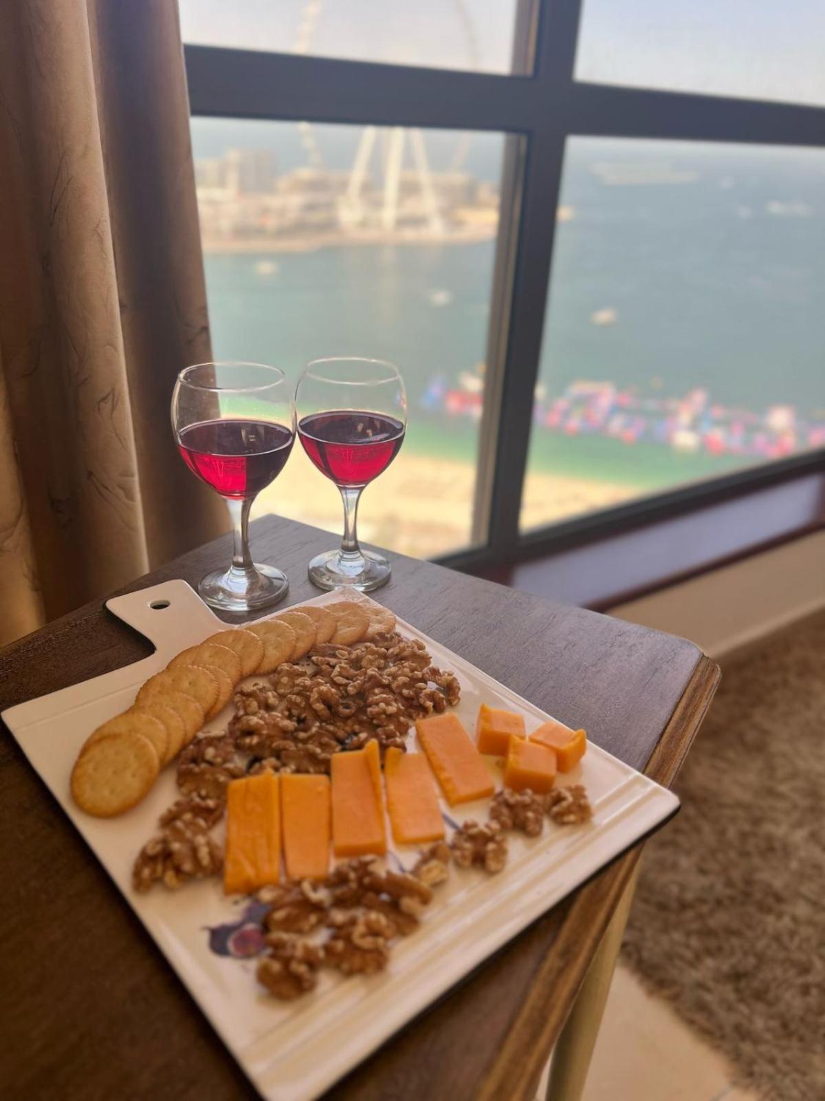 Luxury Casa - Indigo Sea View Apartment Jbr Beach 2Br 두바이 외부 사진